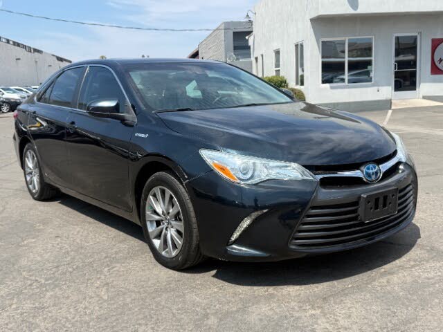 2016 Toyota Camry SE