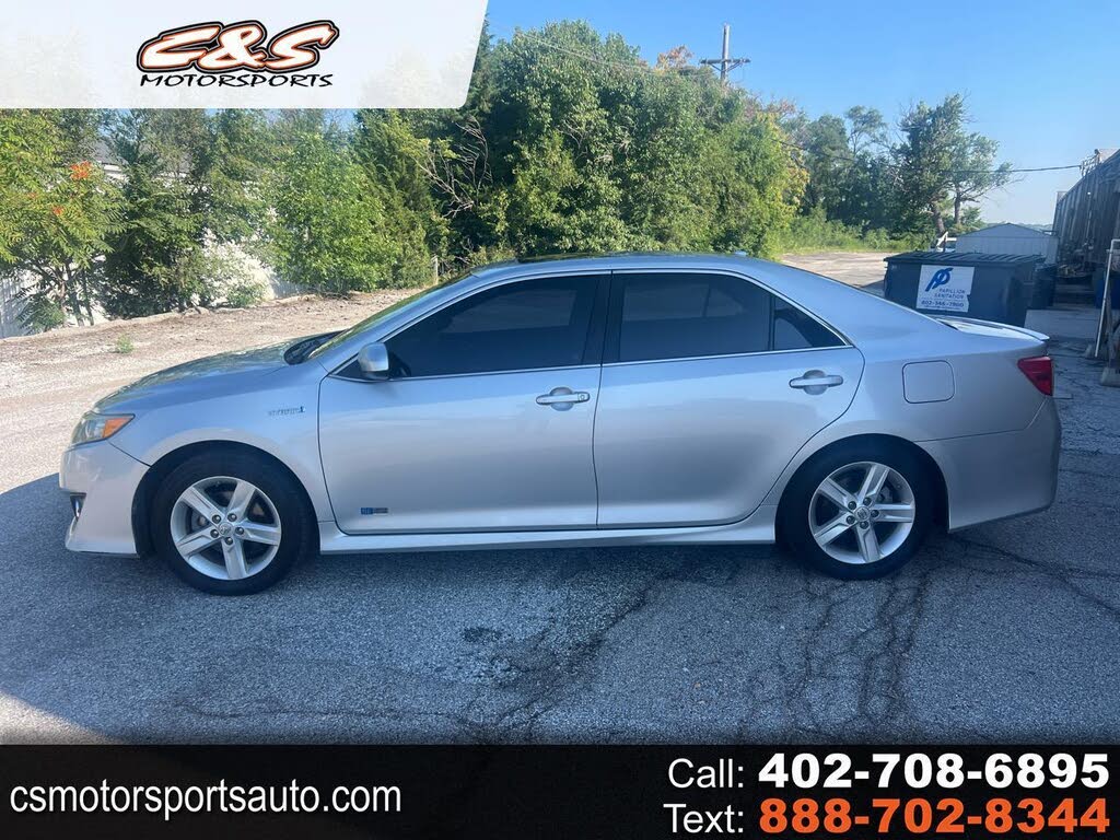 2014 Toyota Camry Hybrid LE