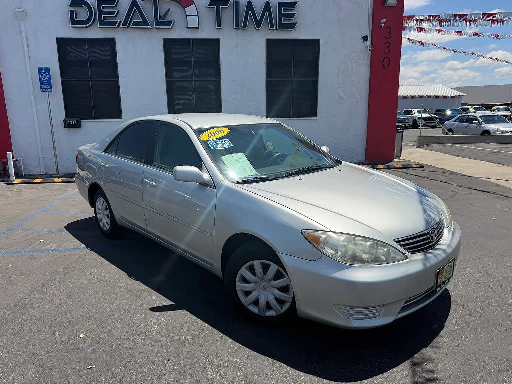 2006 Toyota Camry Standard