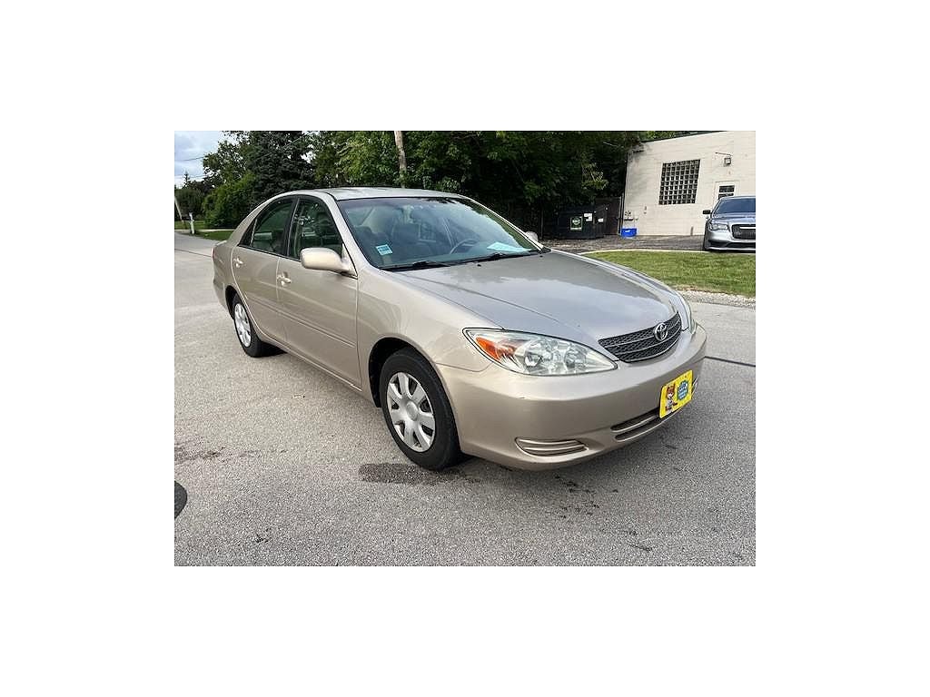 2004 Toyota Camry XLE