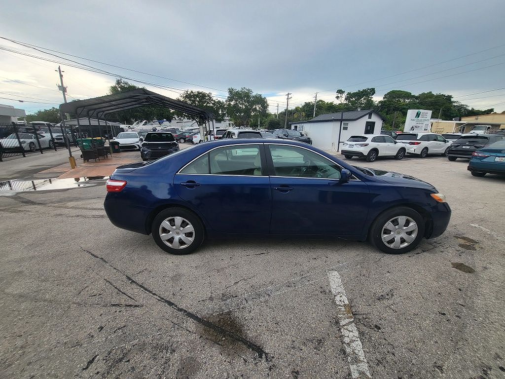 2007 Toyota Camry LE