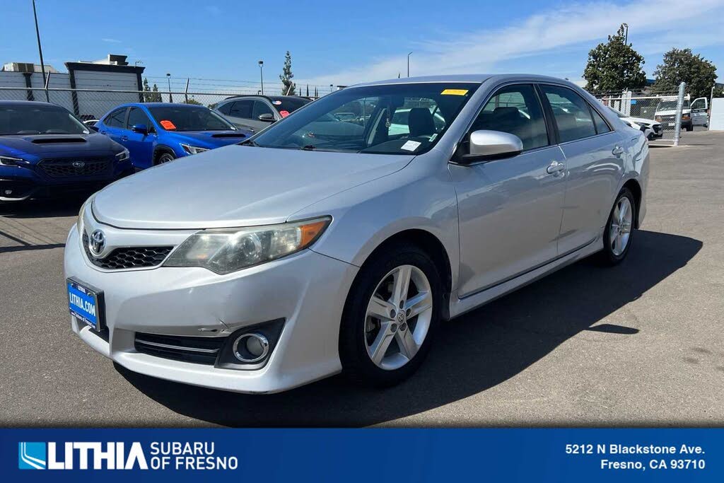 2014 Toyota Camry SE