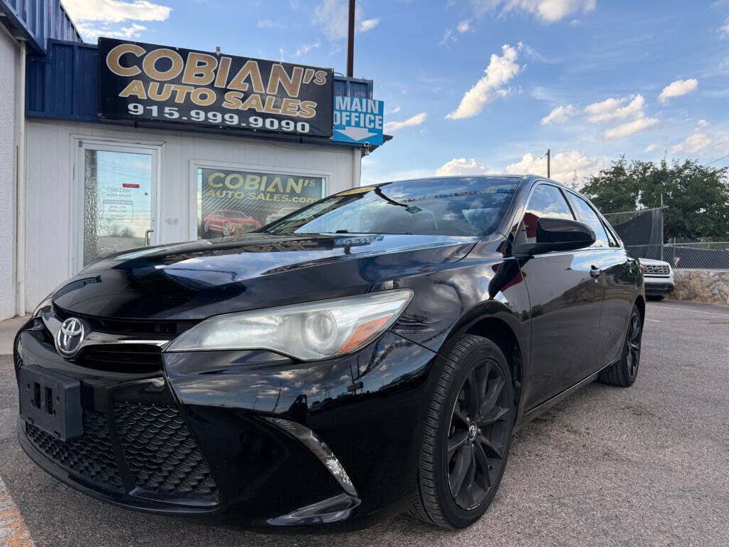 2016 Toyota Camry XSE