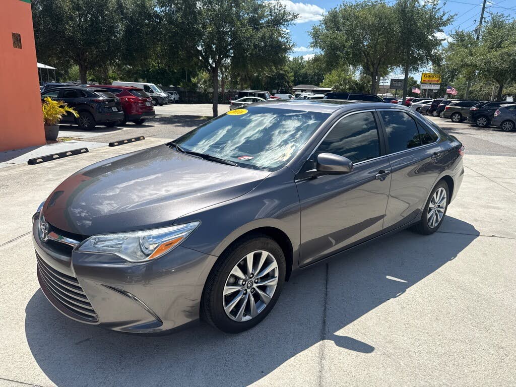 2016 Toyota Camry XSE