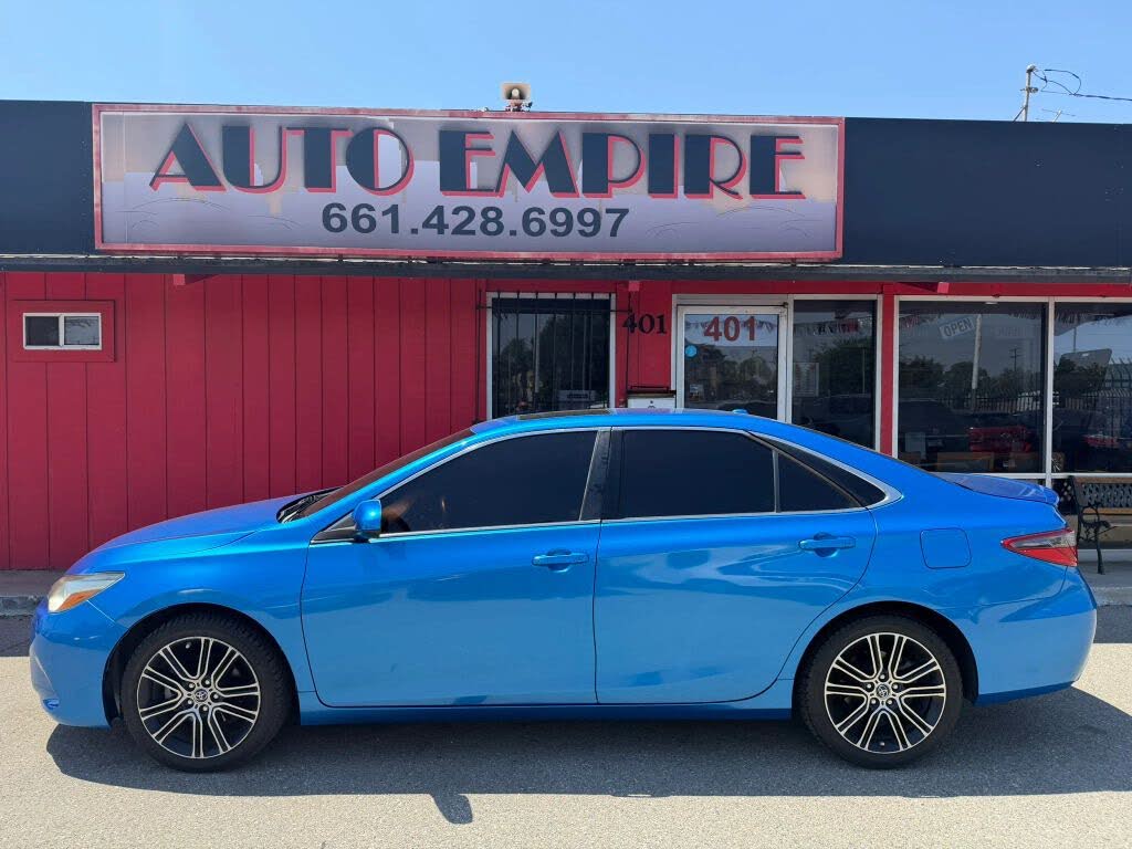2016 Toyota Camry XSE