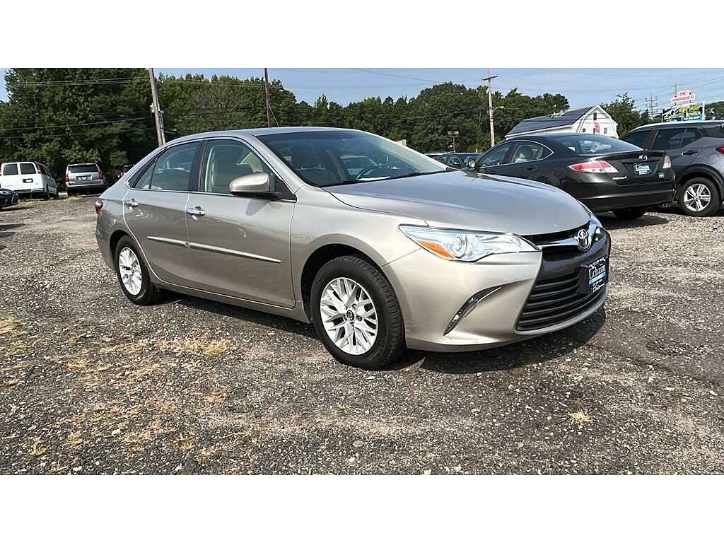 2017 Toyota Camry XSE