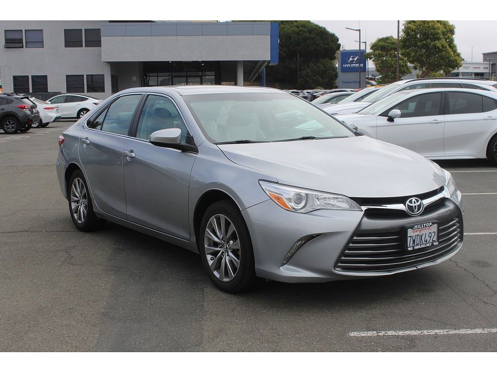 2017 Toyota Camry XSE