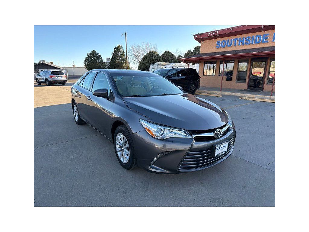 2015 Toyota Camry LE