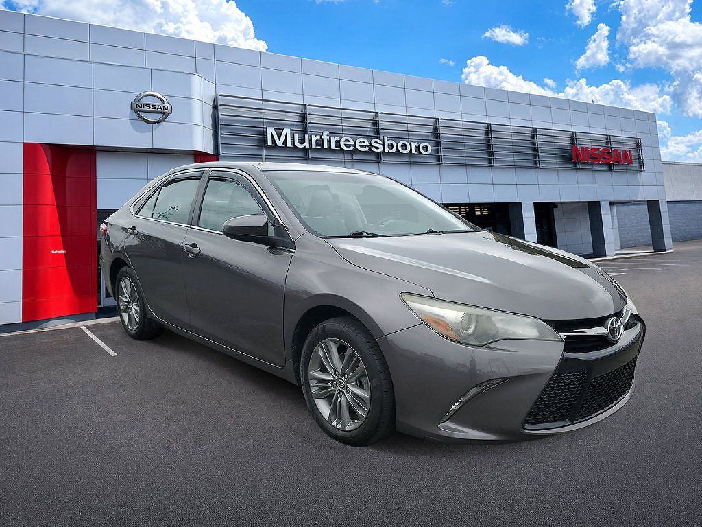 2016 Toyota Camry SE
