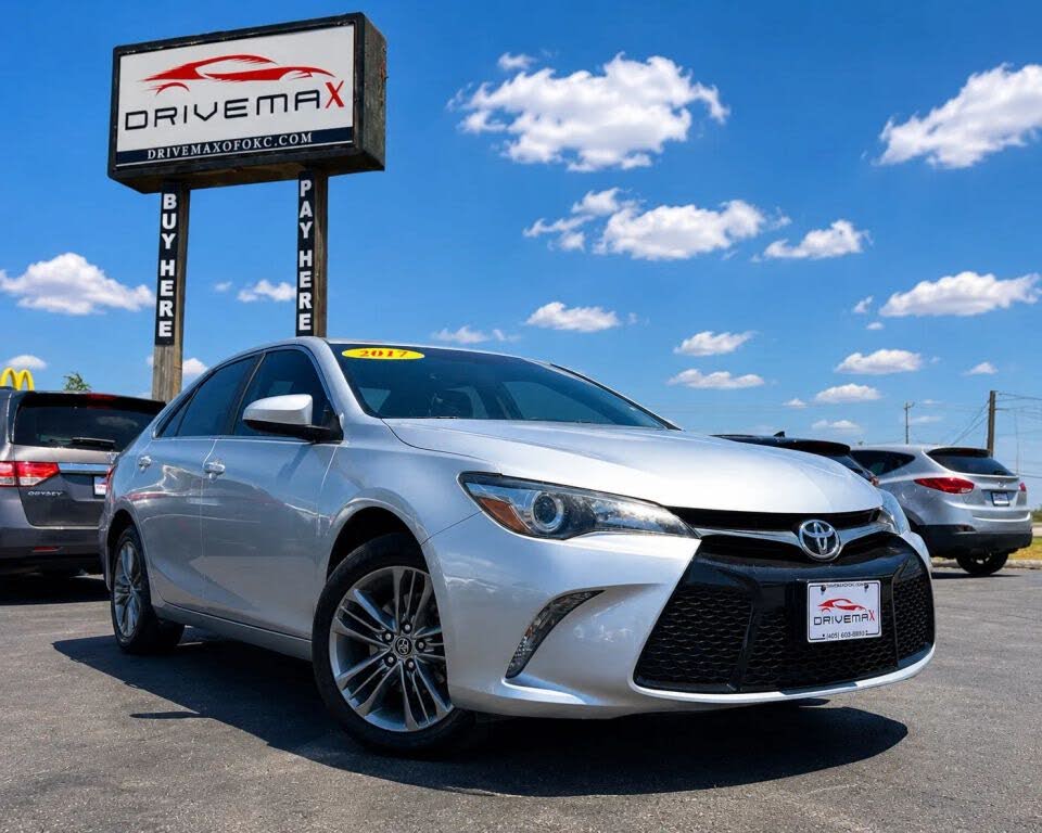 2017 Toyota Camry XSE