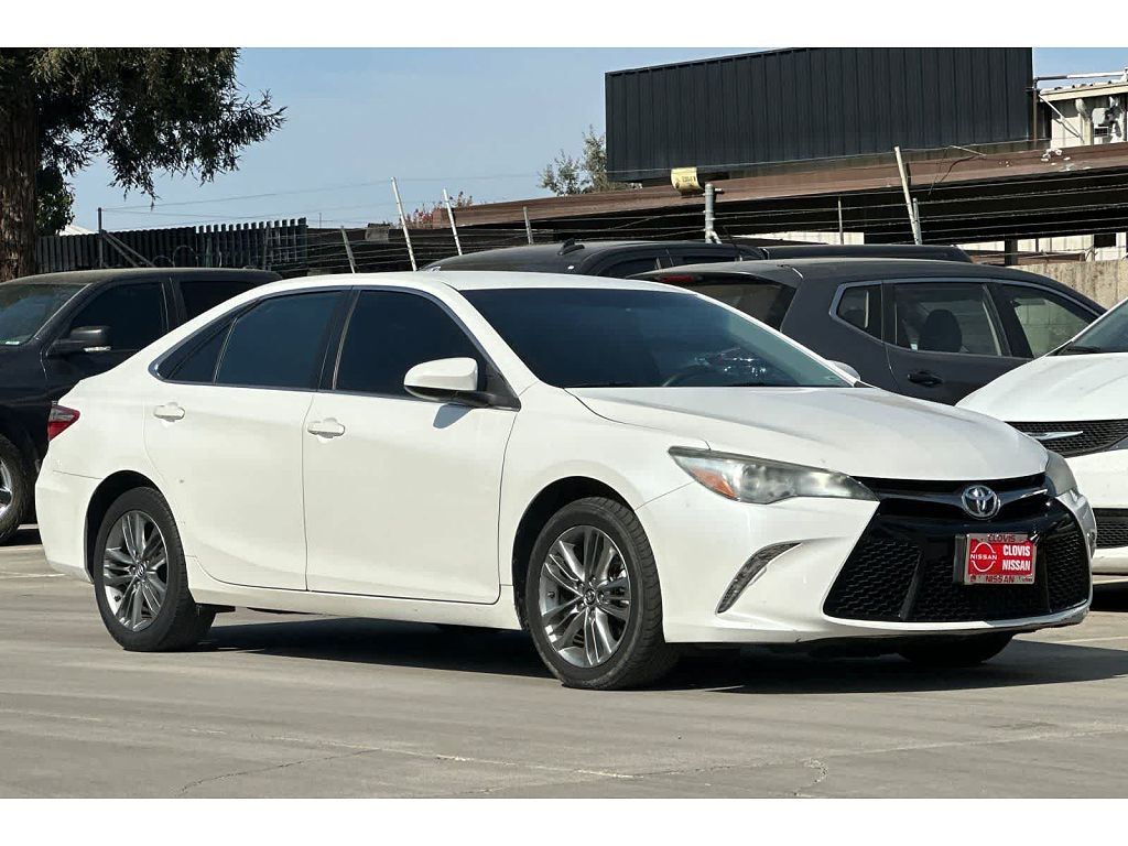 2016 Toyota Camry XSE