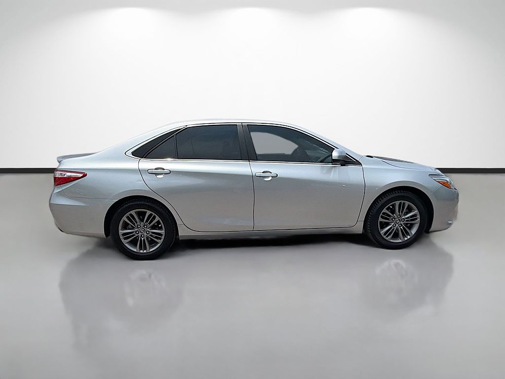 2017 Toyota Camry XSE