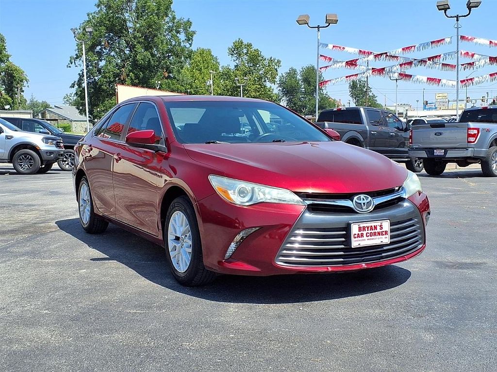 2017 TOYOTA CAMRY