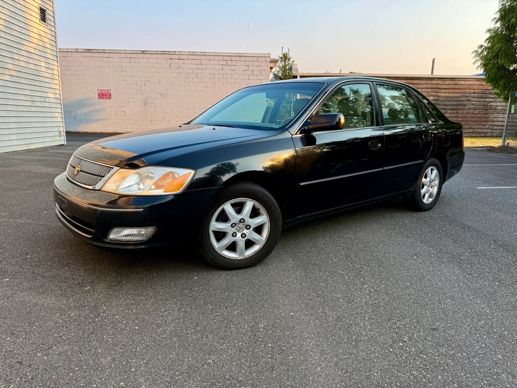 2001 Toyota Avalon XLS