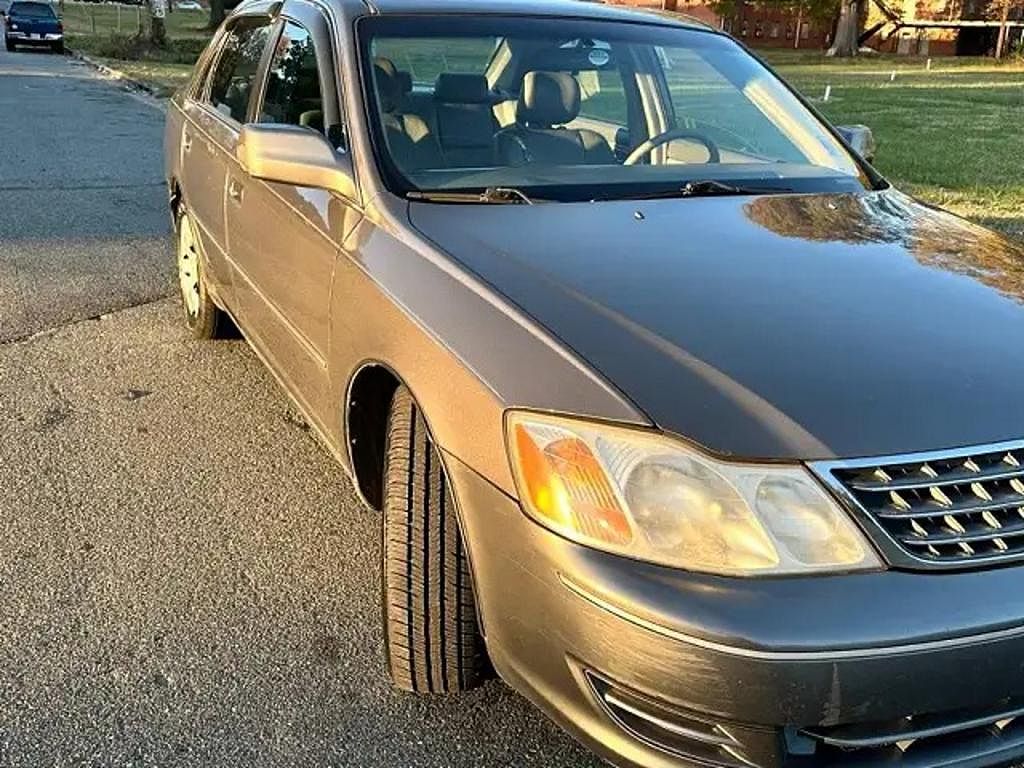 2003 Toyota Avalon XLS