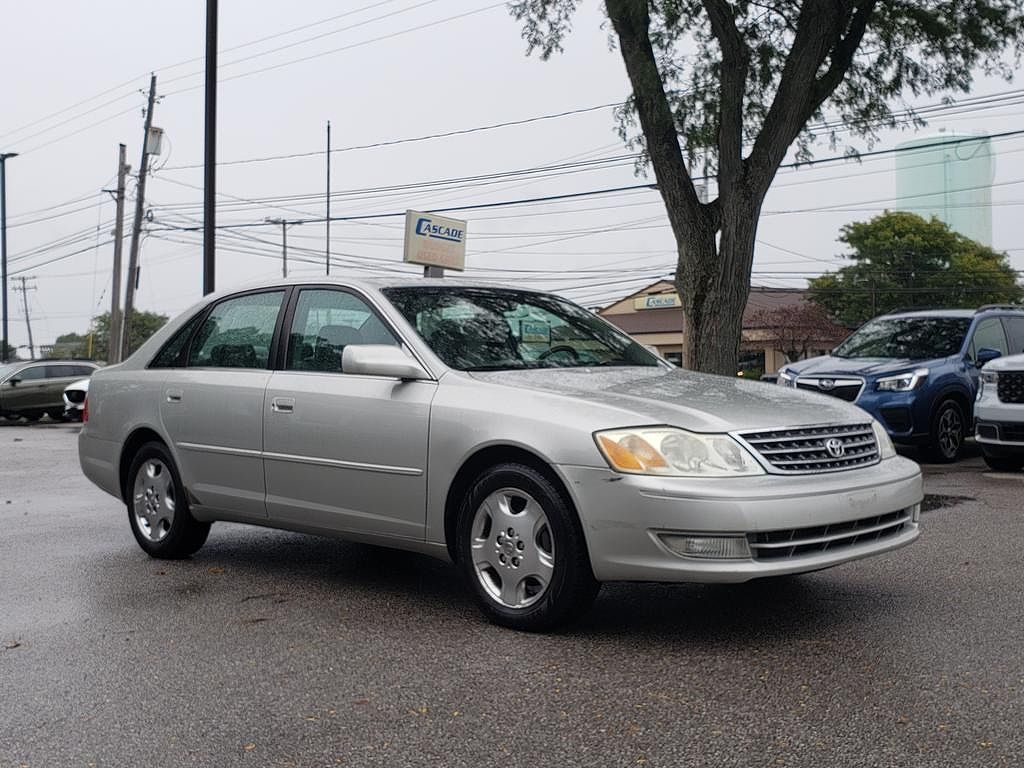 2003 Toyota Avalon XL