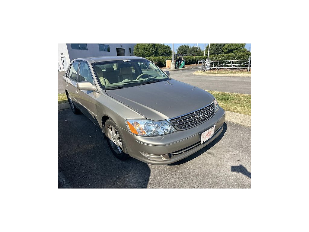 2004 Toyota Avalon XLS