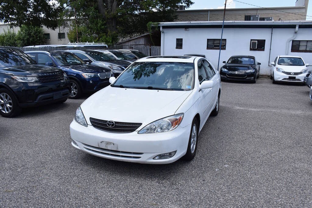 2004 Toyota Camry XLE V6