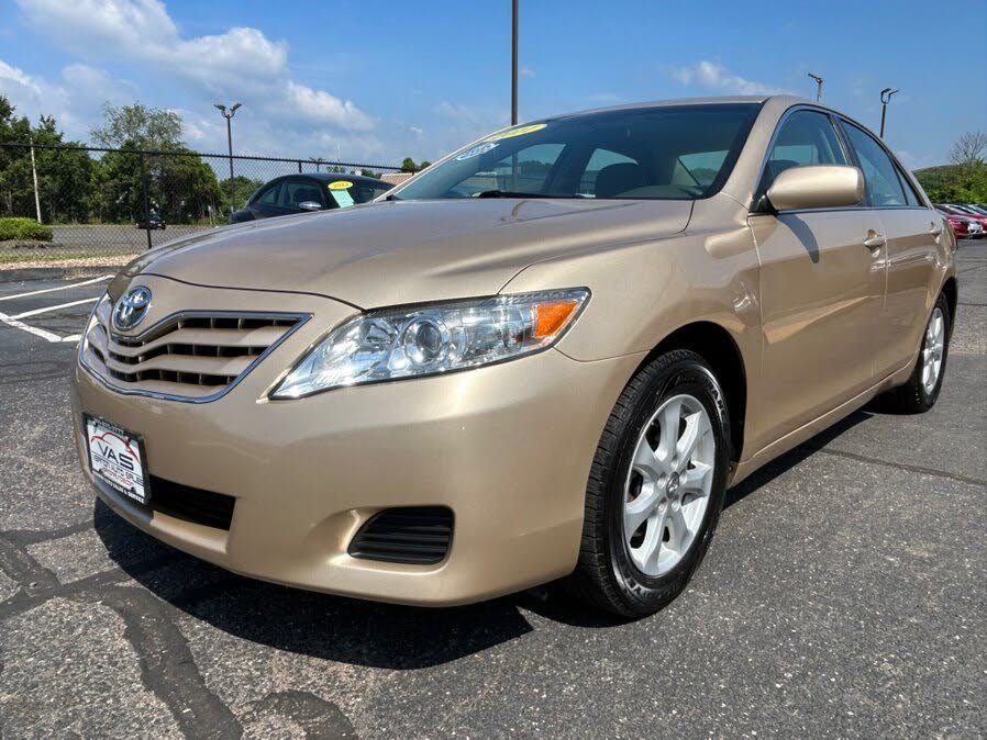 2011 Toyota Camry LE