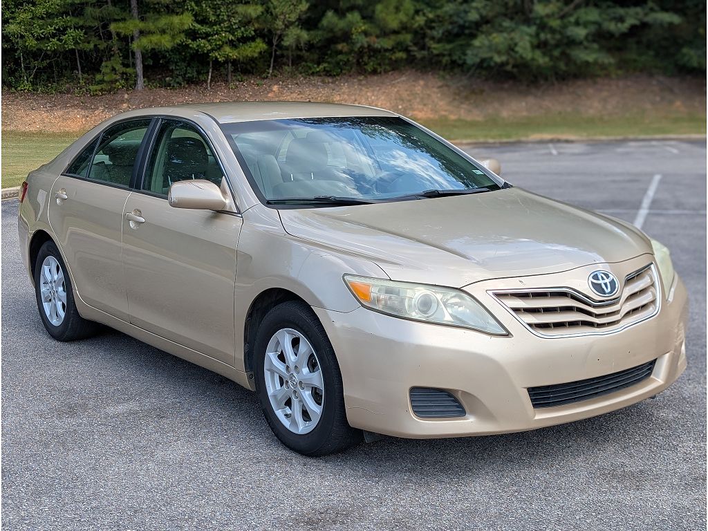 2011 Toyota Camry LE