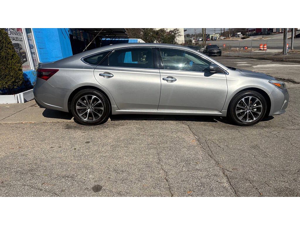 2016 Toyota Avalon Touring