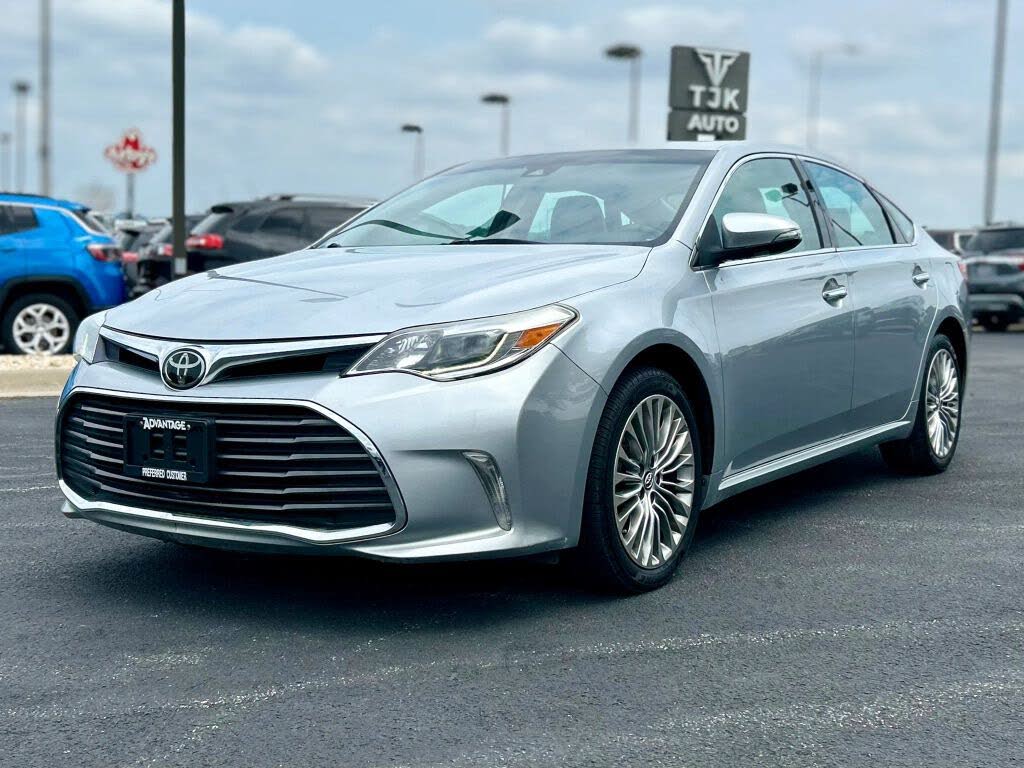 2018 Toyota Avalon XLE Plus