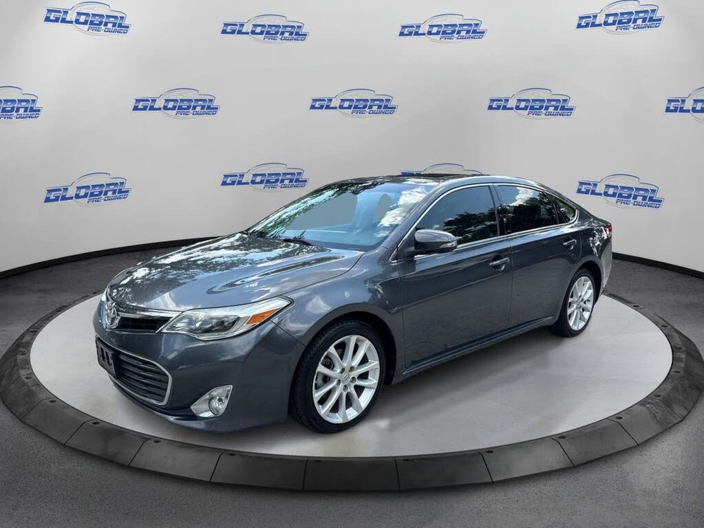 2013 Toyota Avalon XLE