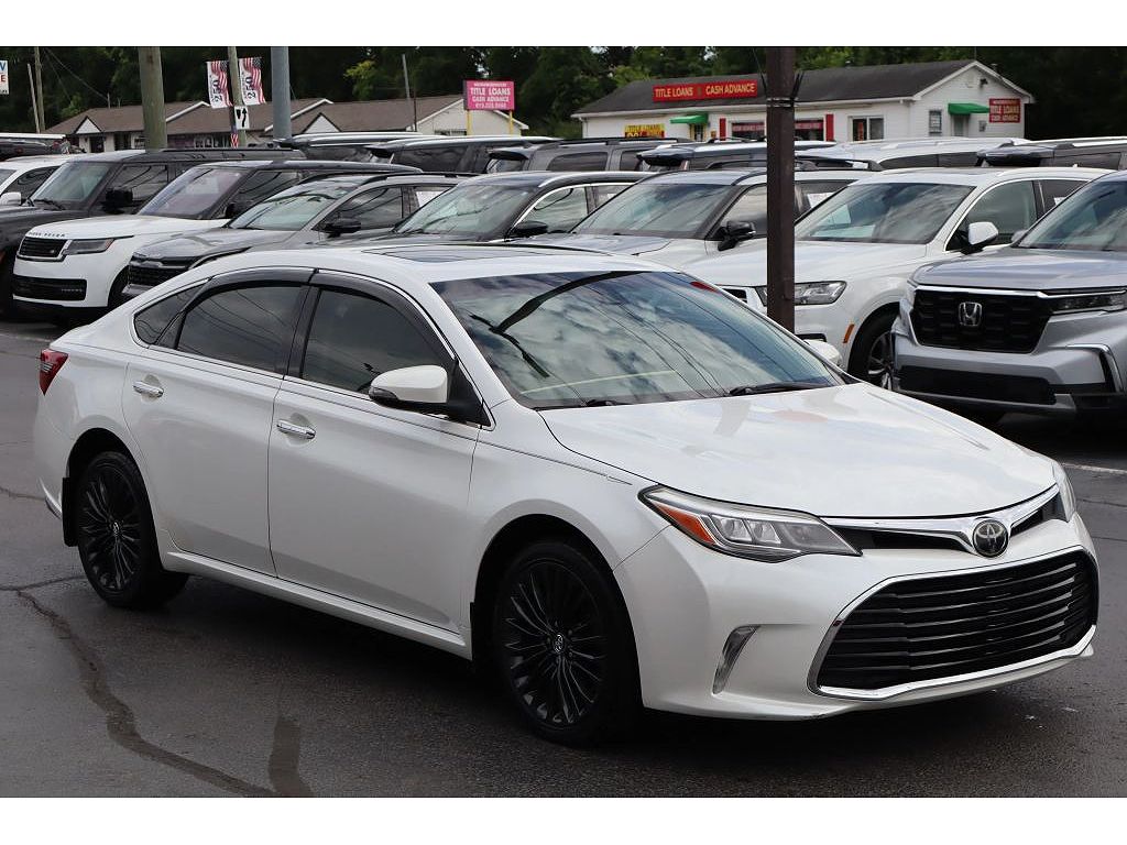 2018 Toyota Avalon XLE Plus