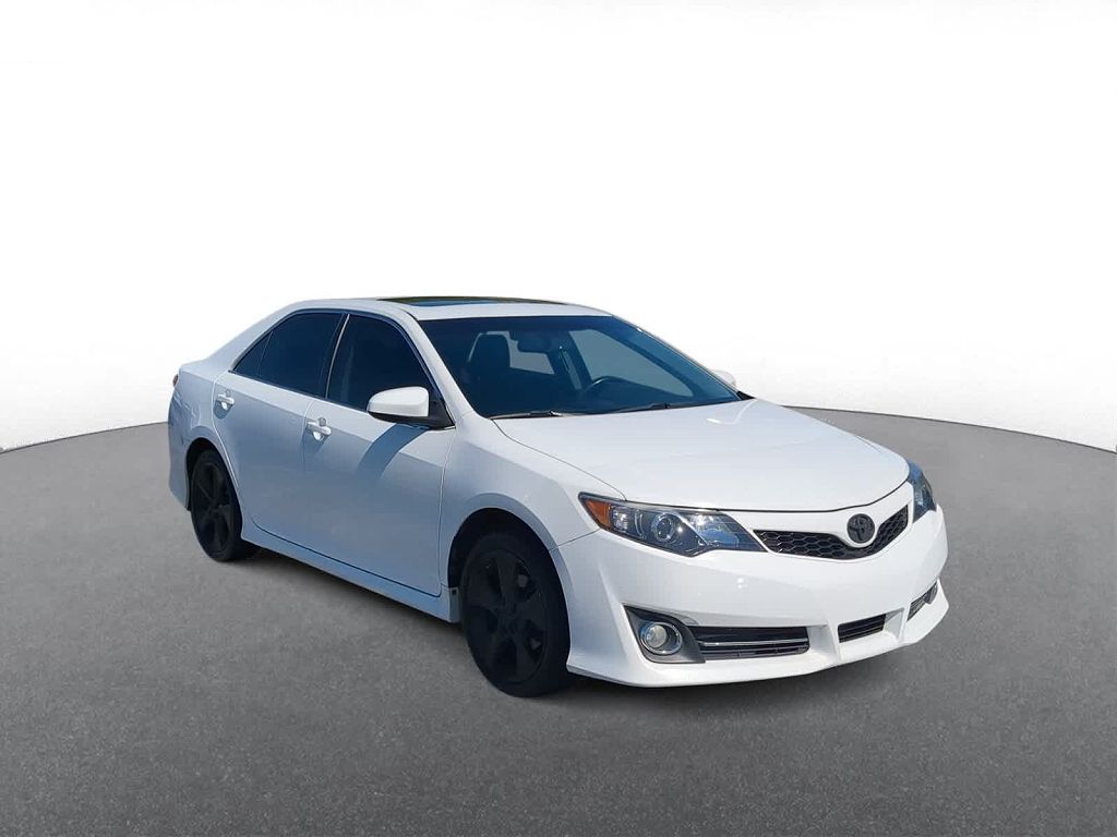 2013 Toyota Camry SE