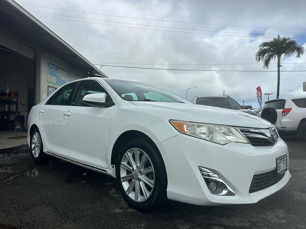 2014 Toyota Camry SE