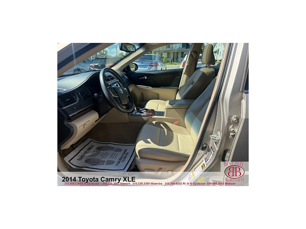 2014 Toyota Camry SE