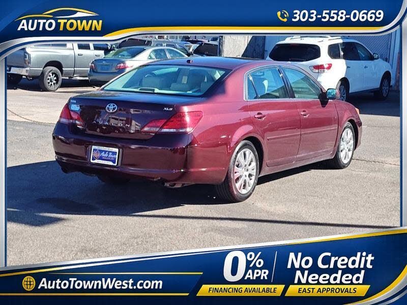 2009 Toyota Avalon XLS