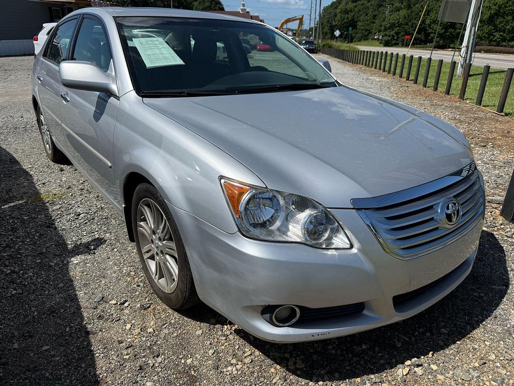 2010 Toyota Avalon XLS