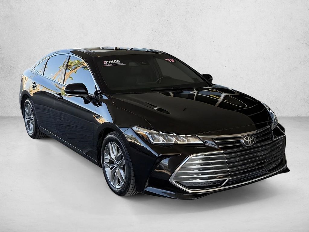 2019 Toyota Avalon XSE