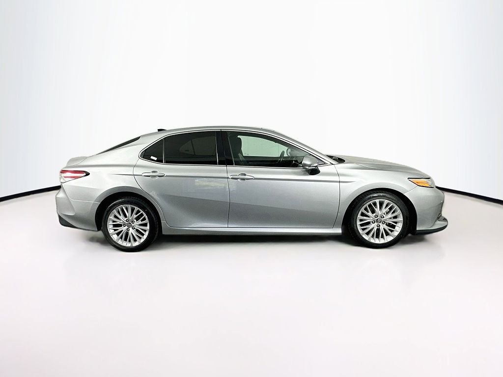 2018 Toyota Camry XLE