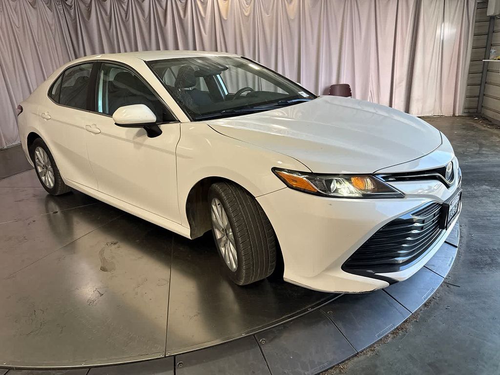 2020 Toyota Camry LE