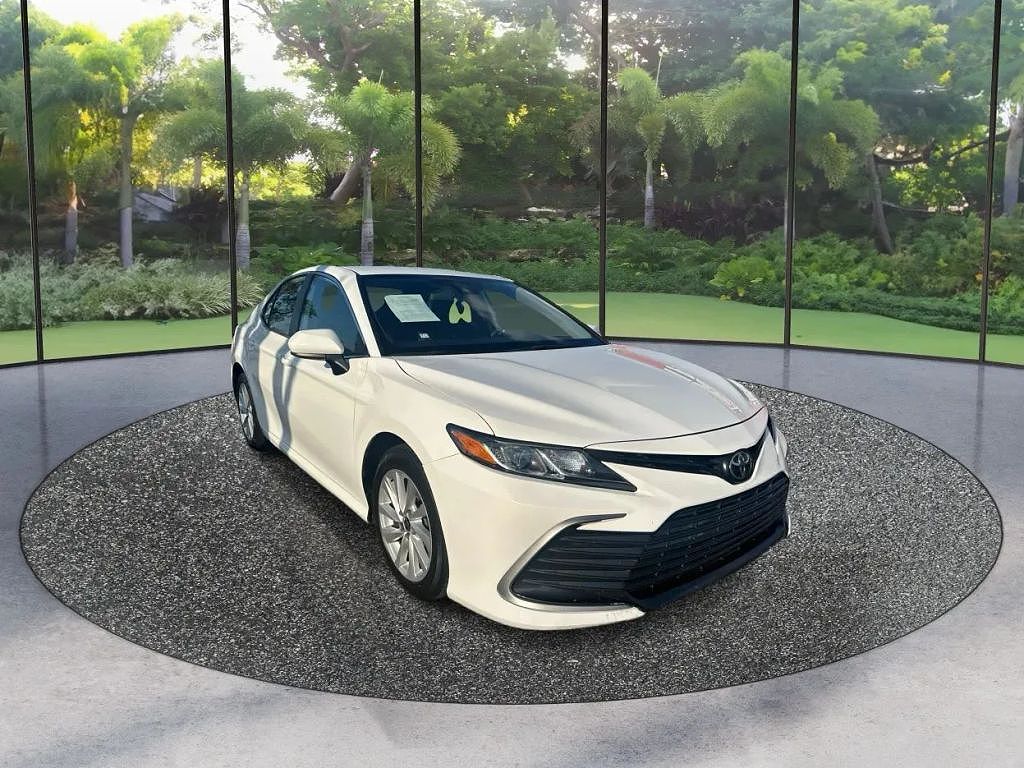 2021 Toyota Camry LE
