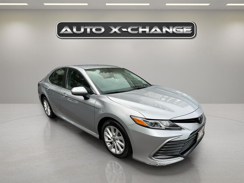 2023 Toyota Camry LE