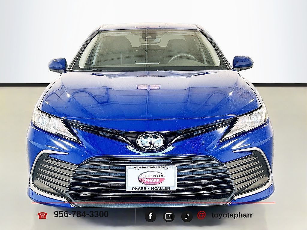 2024 Toyota Camry LE