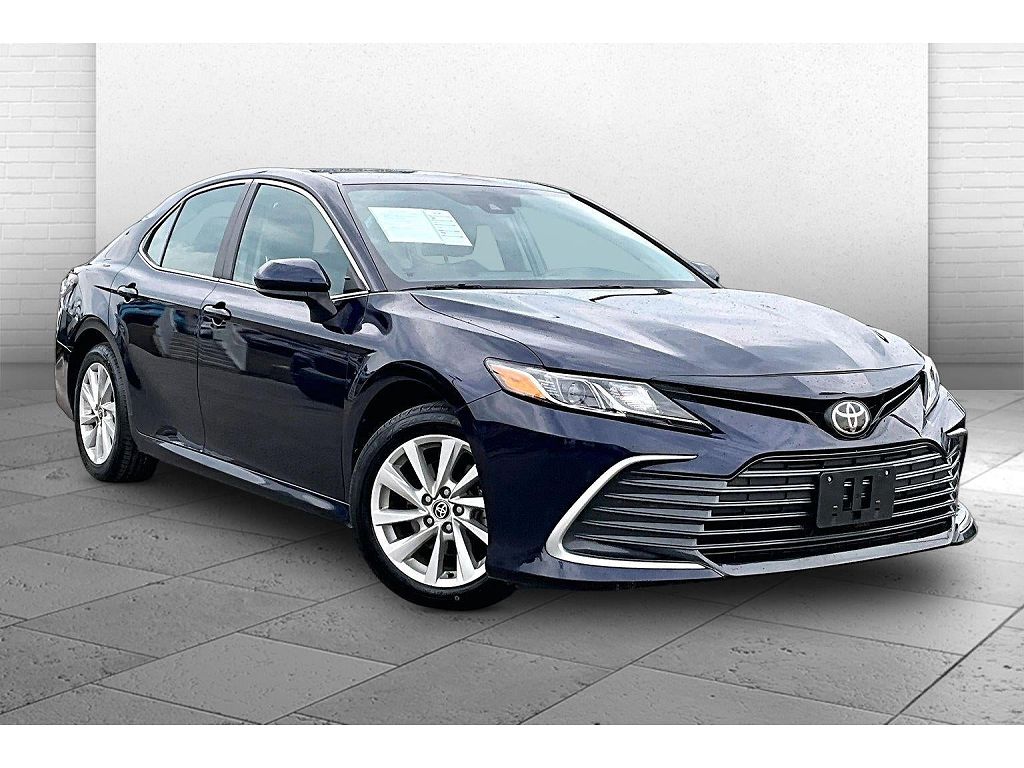 2021 Toyota Camry LE