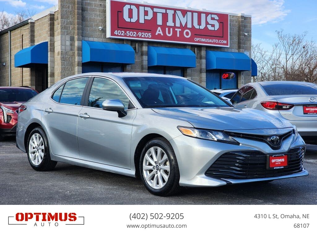 2020 Toyota Camry LE