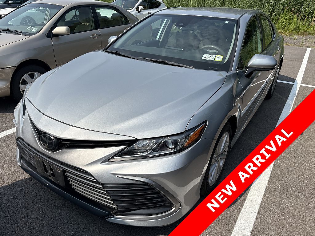 2021 Toyota Camry LE