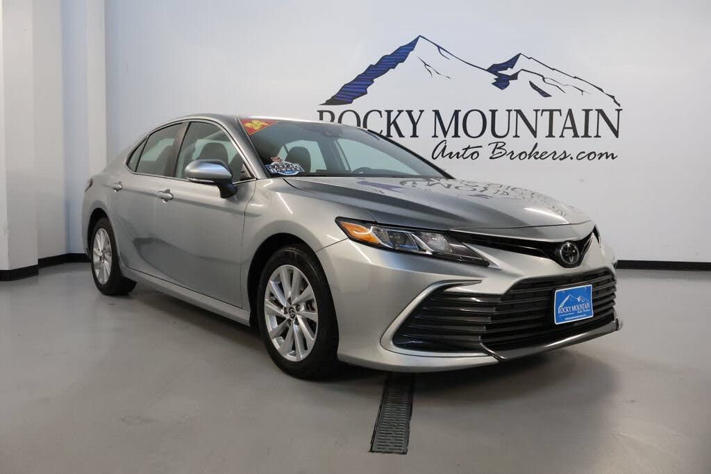 2024 Toyota Camry LE
