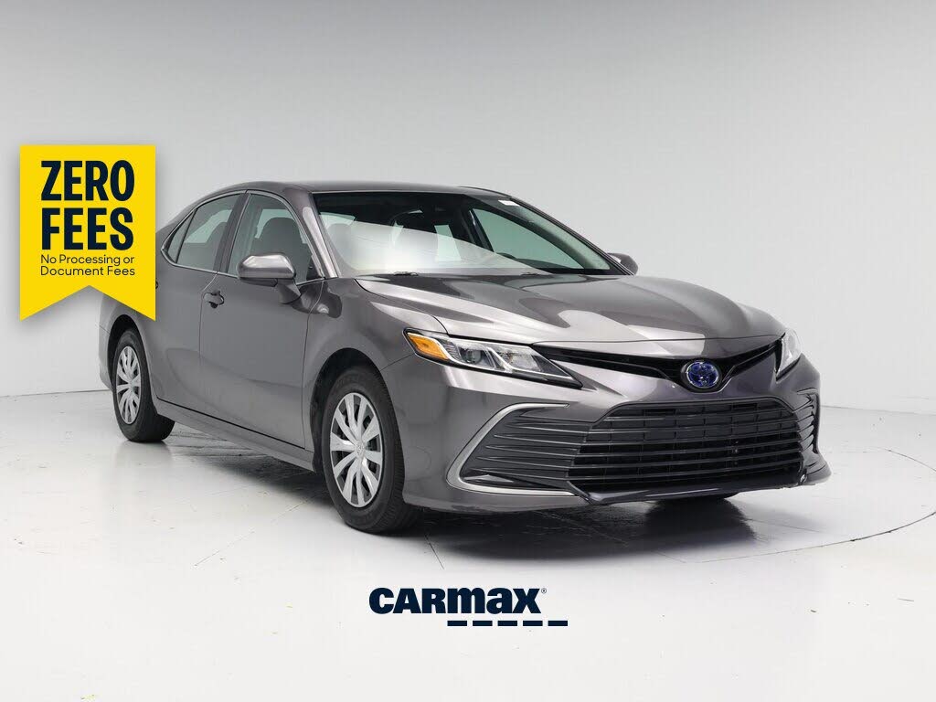 2022 Toyota Camry Hybrid LE