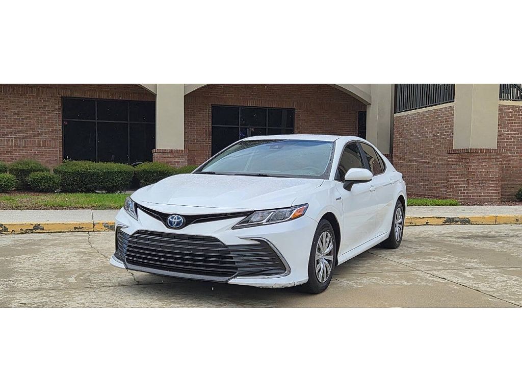 2021 Toyota Camry LE