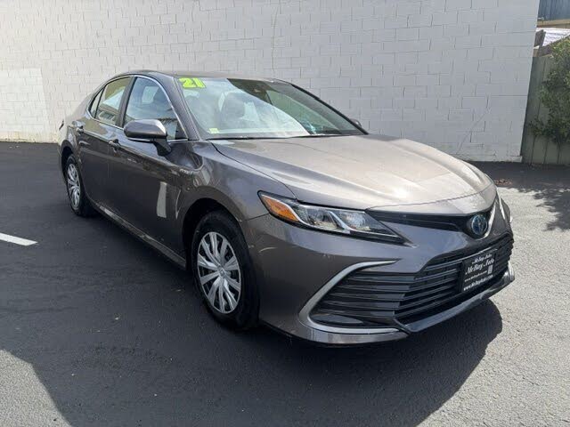 2021 Toyota Camry Hybrid LE