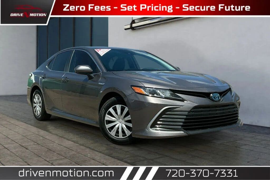 2021 Toyota Camry Hybrid LE