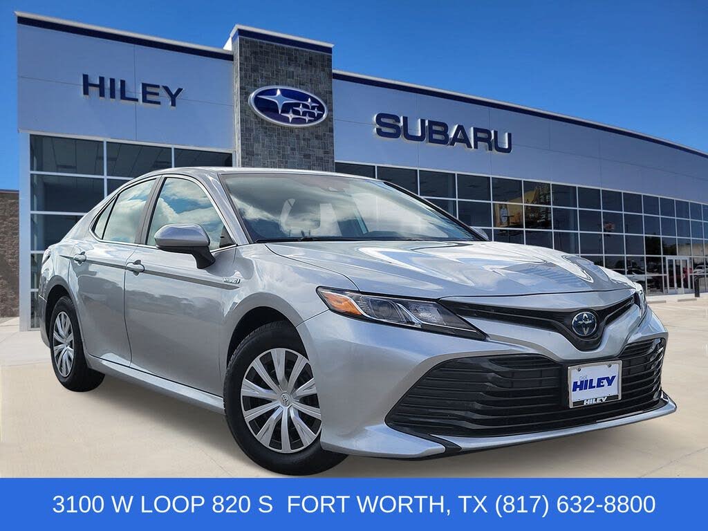 2020 Toyota Camry Hybrid LE