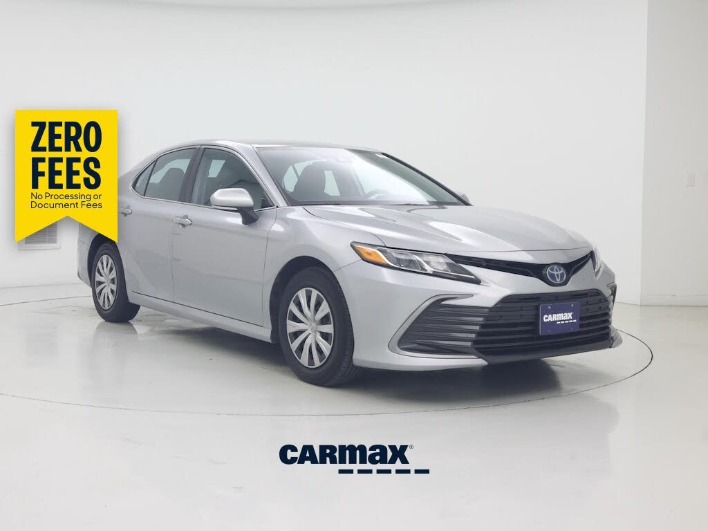 2022 Toyota Camry LE