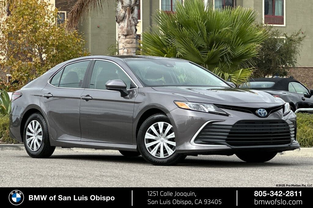 2023 Toyota Camry Hybrid LE